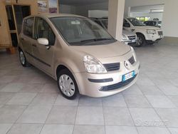 Grigio Usata 2007 Renault Modus Dynamique Monovolume | 3500 € (Buon prezzo)