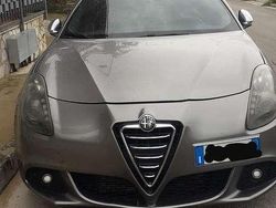 Grigio Usata 2013 Alfa Romeo Giulietta Exclusive Due volumi | 8000 € (Ottimo prezzo)