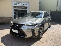 Grigio Usata 2021 Lexus UX 250h Sport Line SUV | 22.990 € (Buon prezzo)
