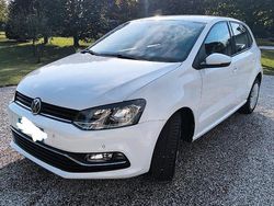 Bianco Usata 2015 VW Polo Tre volumi | 9300 € (Cara)