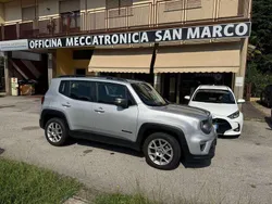 Grigio chiaro Usata 2019 Jeep Renegade Limited SUV | 13.900 € (Ottimo prezzo)