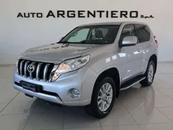 Argento Usata 2016 Toyota Land Cruiser Lounge SUV | 33.800 € (Super prezzo)