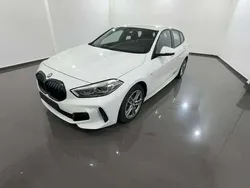 Alpinweiss iii Usata 2024 BMW 118 M Sport Due volumi | 30.990 € (Ottimo prezzo)
