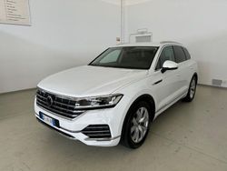Bianco Usata 2021 VW Touareg Elegance SUV | 43.000 € (Cara)