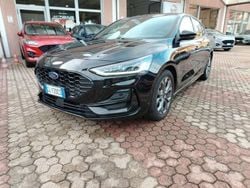 Nero Usata 2023 Ford Focus ST-Line Tre volumi | 21.000 € (Buon prezzo)