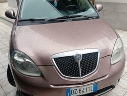 Usata 2010 Lancia Ypsilon Due volumi | 4900 € (Buon prezzo)