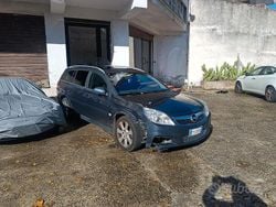 Grigio Usata 2006 Opel Vectra Station wagon | 1200 € (Super prezzo)