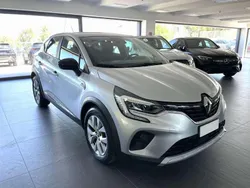 Grigio magnete Usata 2021 Renault Captur Business SUV | 18.900 € (Cara)