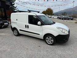 Bianco Usata 2014 Fiat Doblò Monovolume | 6490 € (Buon prezzo)