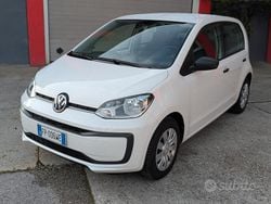 Bianco Usata 2018 VW up! Due volumi | 7990 € (Buon prezzo)