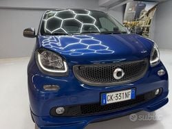 Blu/azzurro Usata 2017 Smart ForFour Brabus Due volumi | 11.000 € (Buon prezzo)