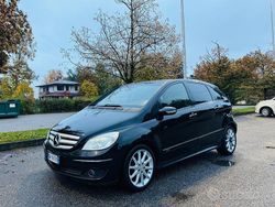 Nero Usata 2008 Mercedes 170 Avantgarde Station wagon | 4490 €