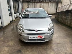Grigio Usata 2011 Fiat Punto Evo S Due volumi | 4000 € (Buon prezzo)