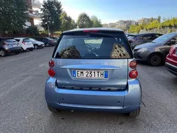 Blu/azzurro Usata 2012 Smart ForTwo Coupé Pure Due volumi | 4500 € (Ottimo prezzo)