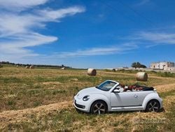 Bianco Usata 2015 VW Maggiolino Sportline Cabrio | 20.000 € (Molto cara)