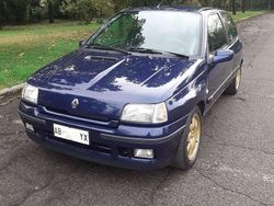 Blu/azzurro Usata 1995 Renault Clio Tre volumi | 42.000 €