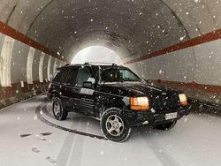 Usata 1997 Jeep Grand Cherokee Limited SUV | 6500 € (Cara)