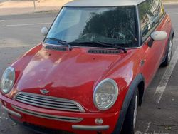 Rosso Usata 2003 Mini Cooper Due volumi | 3000 € (Buon prezzo)