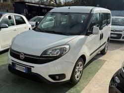 Bianco Usata 2017 Fiat Doblò Monovolume | 7999 € (Buon prezzo)