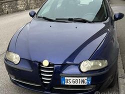 Usata 2001 Alfa Romeo 147 Due volumi | 300 € (Super prezzo)