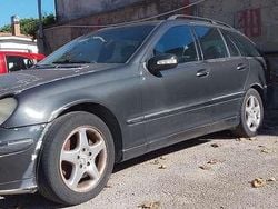 Usata 2001 Mercedes C200 Avantgarde Station wagon | 800 € (Super prezzo)