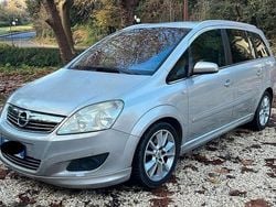 Grigio Usata 2008 Opel Zafira Monovolume | 1917 € (Ottimo prezzo)