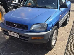 Usata 1997 Toyota RAV4 SUV | 2500 € (Ottimo prezzo)