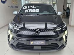 Grigio/nero metallizzato Nuova 2025 Renault Captur Techno SUV | 26.500 € (Buon prezzo)