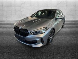 Grigio Usata 2024 BMW 118 M Sport Due volumi | 31.950 € (Buon prezzo)