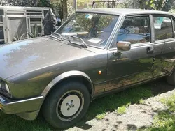 Usata 1983 Alfa Romeo Alfetta Quadrifoglio Tre volumi | 13.000 €