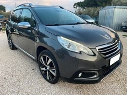 Grigio Usata 2015 Peugeot 2008 Active SUV | 9900 € (Buon prezzo)