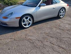 Usata 1998 Porsche 911 Carrera Coupé | 38.900 € (Molto cara)