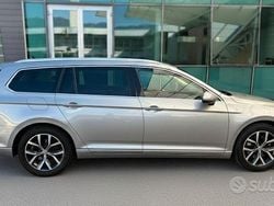 Grigio Usata 2017 VW Passat Highline Tre volumi | 17.990 € (Buon prezzo)