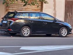 Nero Usata 2019 Toyota Auris Hybrid Active Station wagon | 11.000 € (Buon prezzo)