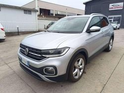Reflex silver Usata 2019 VW T-Cross Advance SUV | 16.980 € (Buon prezzo)