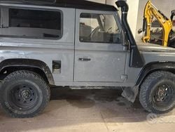 Grigio Usata 1997 Land Rover Defender SUV | 17.000 €