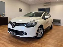 Giallo Usata 2016 Renault Clio IV Tre volumi | 6790 € (Ottimo prezzo)