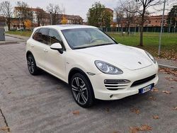 Bianco Usata 2012 Porsche Cayenne SUV | 23.900 € (Buon prezzo)