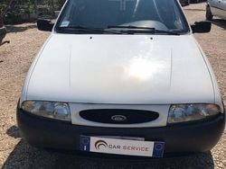 Bianco Usata 1998 Ford Courier Monovolume | 900 € (Buon prezzo)
