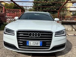 Bianco Usata 2015 Audi A8 Ambiente Tre volumi | 20.000 €