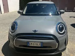 Grigio Usata 2023 Mini Cooper Essential Due volumi | 21.500 € (Super prezzo)