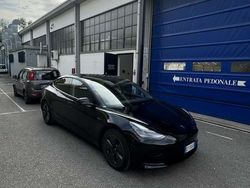 Nero Usata 2023 Tesla Model 3 RWD Tre volumi | 29.000 € (Buon prezzo)