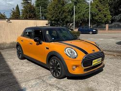 Oranssi Käytetty 2015 Mini Cooper Viistoperä | 11.400 € (Hieman kallis)