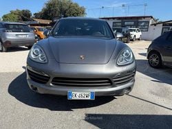 Grigio Usata 2012 Porsche Cayenne SUV | 23.500 €