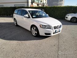 Bianco Usata 2010 Volvo V50 Station wagon | 3999 € (Buon prezzo)