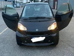 Nero Usata 2011 Smart ForTwo Coupé Pure Due volumi | 4500 € (Buon prezzo)