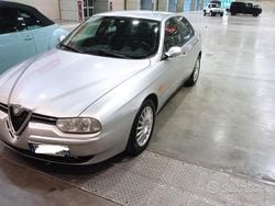 Grigio Usata 2002 Alfa Romeo 156 Distinctive Tre volumi | 6600 € (Buon prezzo)