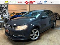 Grigio Usata 2015 VW Polo Tre volumi | 7399 € (Ottimo prezzo)