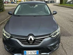 Grigio Usata 2021 Renault Mégane IV Intens Tre volumi | 12.500 € (Buon prezzo)
