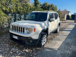 Bianco Usata 2017 Jeep Renegade SUV | 11.400 € (Buon prezzo)
